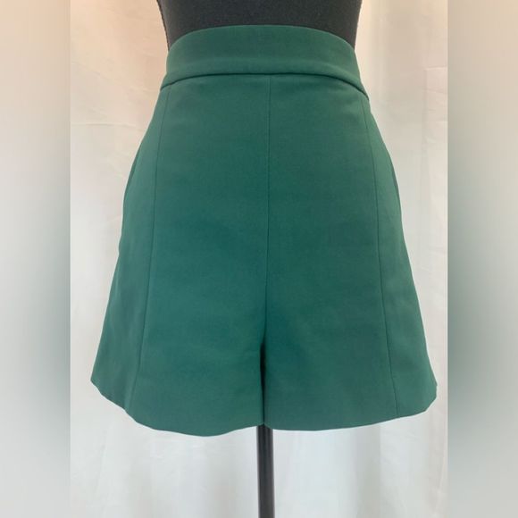 H&m dark green high waisted dress shorts Sz 12 - Picture 2 of 11